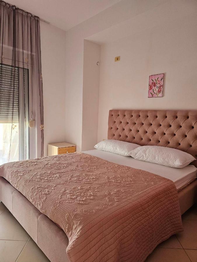 Sunshine Apartment ซารานเดอ ภายนอก รูปภาพ