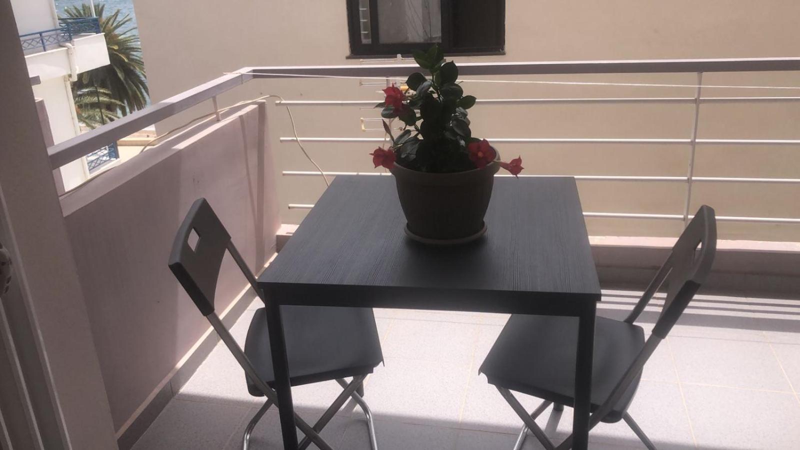 Sunshine Apartment ซารานเดอ ภายนอก รูปภาพ